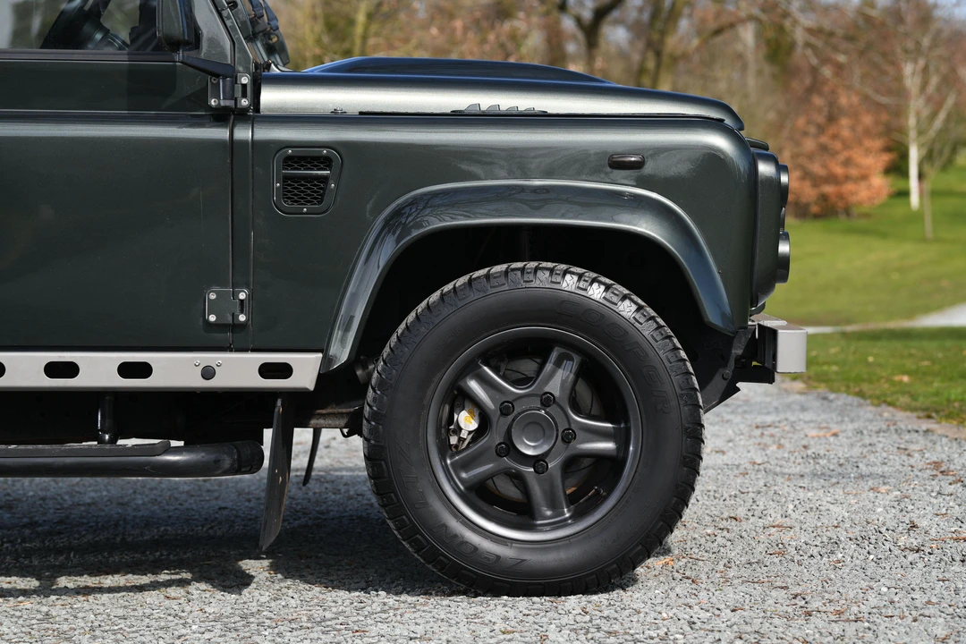 2008 Land Rover Defender 110 - Image 22 of 31