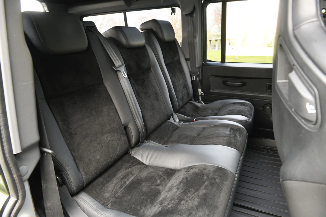 2008 Land Rover Defender 110 - Image 7 of 31