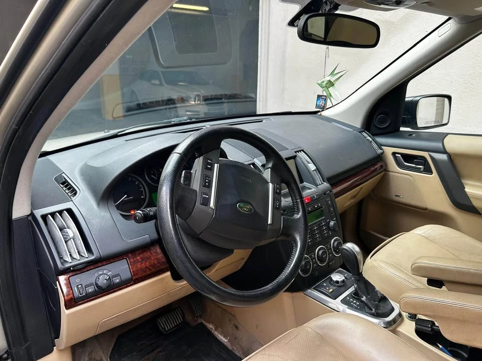 2008 Land Rover Freelander - Image 7 of 12
