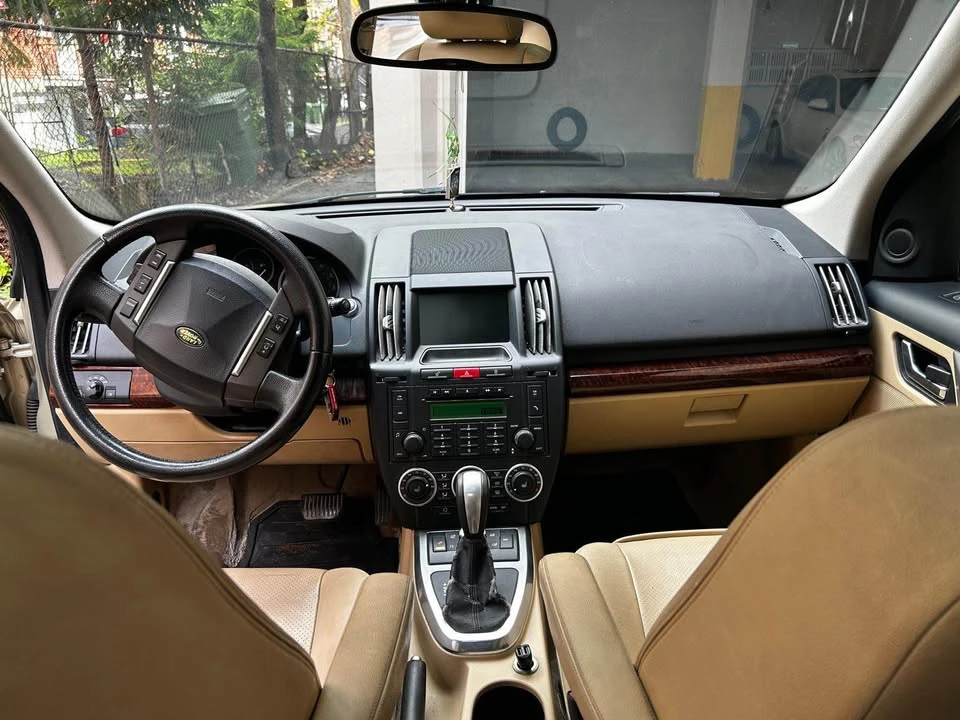 2008 Land Rover Freelander - Image 8 of 12