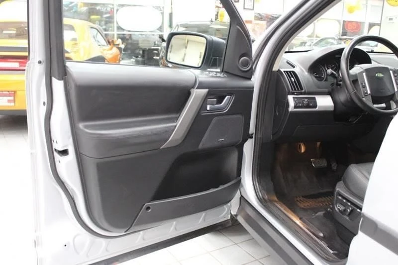 2008 Land Rover Freelander - Image 12 of 20