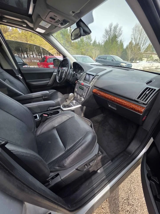 2008 Land Rover Freelander - Image 11 of 17