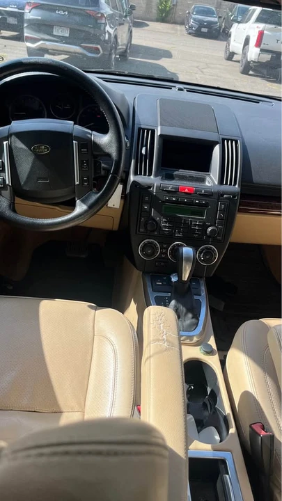 2008 Land Rover Freelander - Image 6 of 10