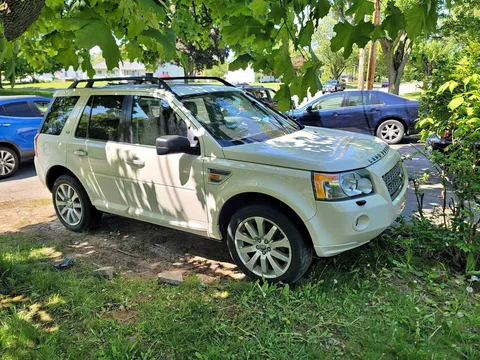 2008 Land Rover LR2 SE Sport Utility 4D
