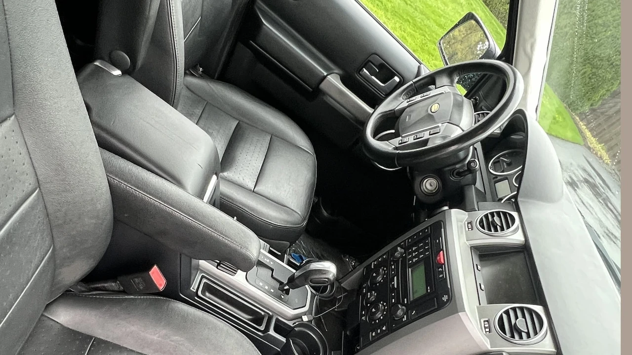 2008 Land Rover Discovery 3rd Gen - Image 10 of 30