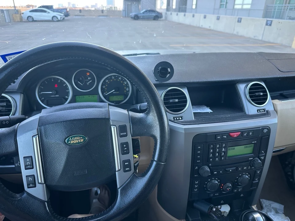 2008 Land Rover Discovery 3rd Gen - Image 17 of 18