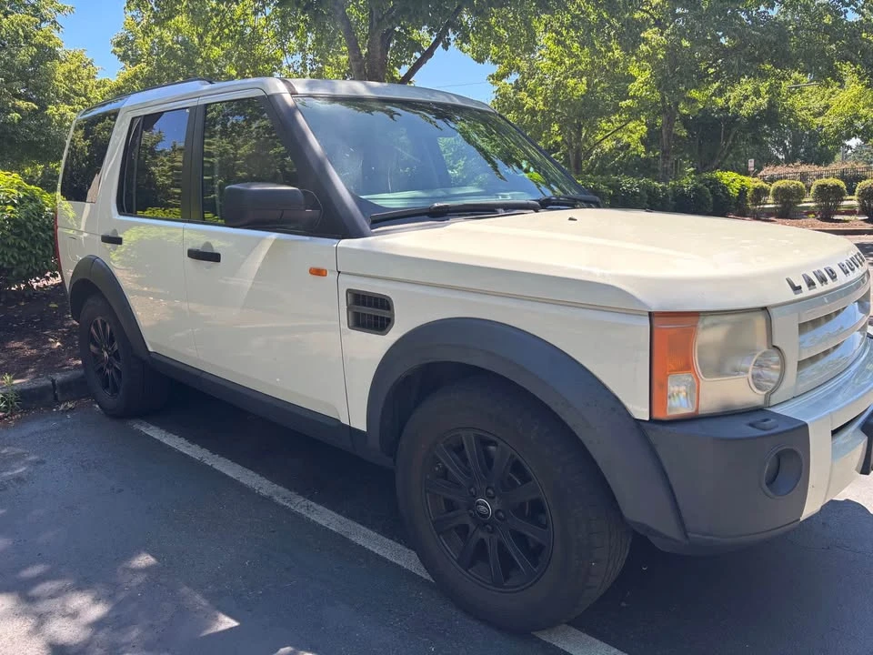 2008 Land Rover Discovery 3rd Gen - Image 10 of 15