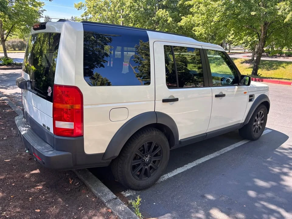 2008 Land Rover Discovery 3rd Gen - Image 9 of 15