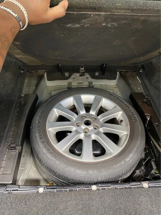 2008 Land Rover Range Rover L322 - Image 10 of 11