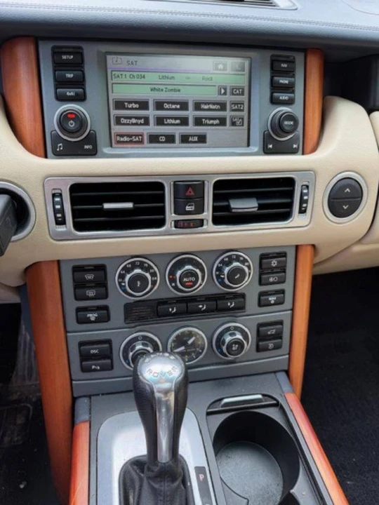 2008 Land Rover Range Rover L322 - Image 14 of 15