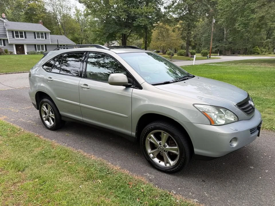 2008 Lexus RX 2nd Gen - Image 2 of 6