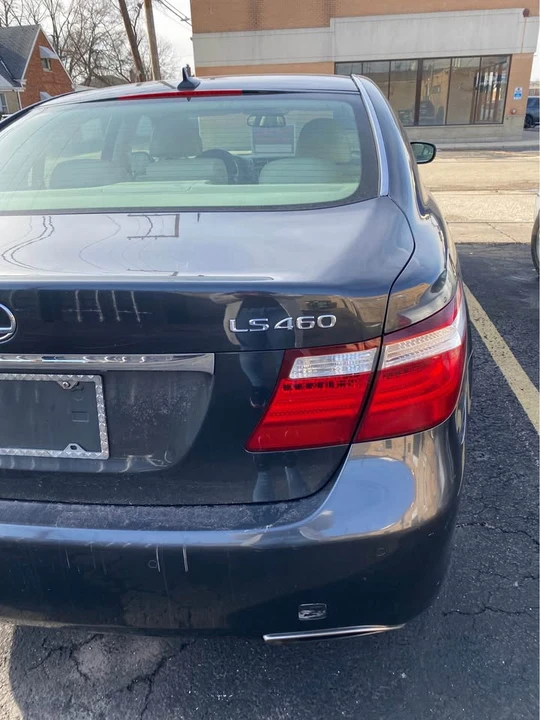 2008 Lexus LS 4th Gen - Image 3 of 10