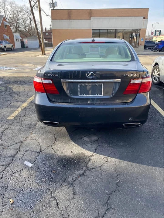 2008 Lexus LS 4th Gen - Image 4 of 10