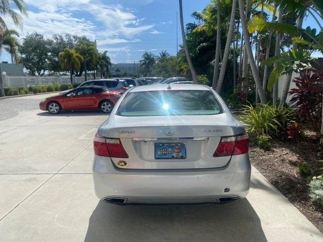 2008 Lexus LS 4th Gen - Image 7 of 21