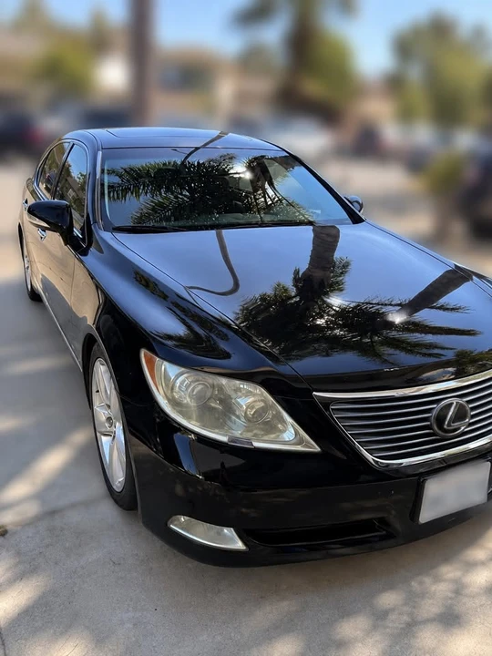 2008 Lexus LS 4th Gen - Image 2 of 15
