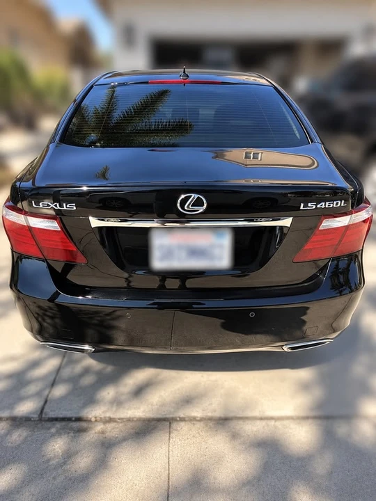 2008 Lexus LS 4th Gen - Image 4 of 15