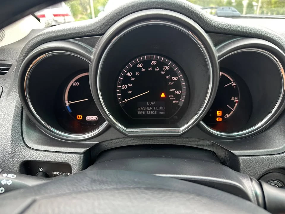 2008 Lexus RX 2nd Gen - Image 10 of 13