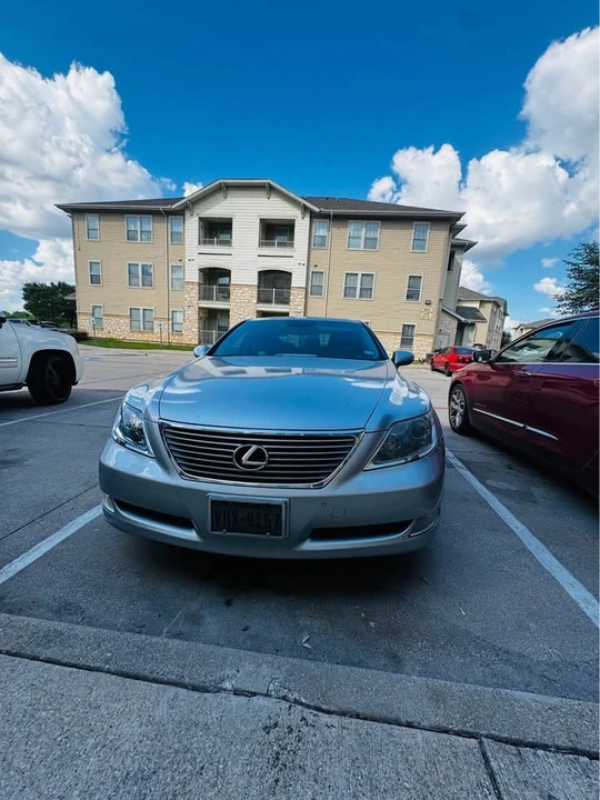 2008 Lexus LS 4th Gen - Image 6 of 10