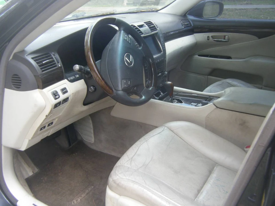 2008 Lexus LS 4th Gen - Image 3 of 3