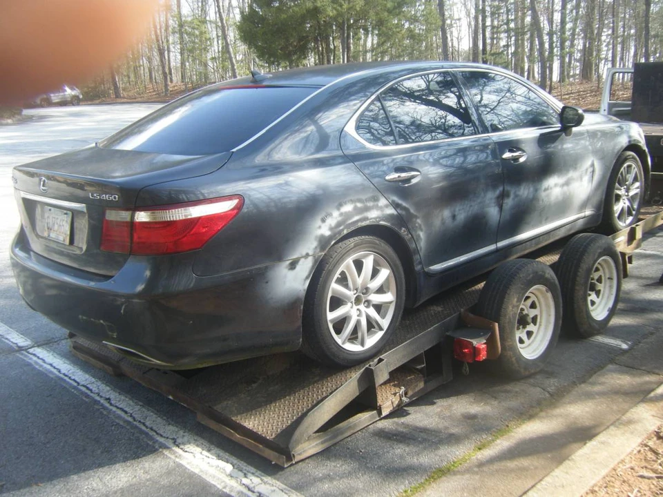 2008 Lexus LS 4th Gen - Image 2 of 3