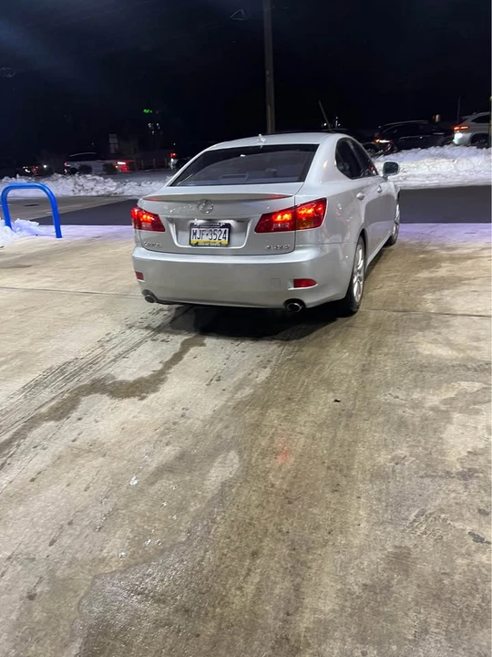 2008 Lexus IS 2nd Gen - Image 9 of 20