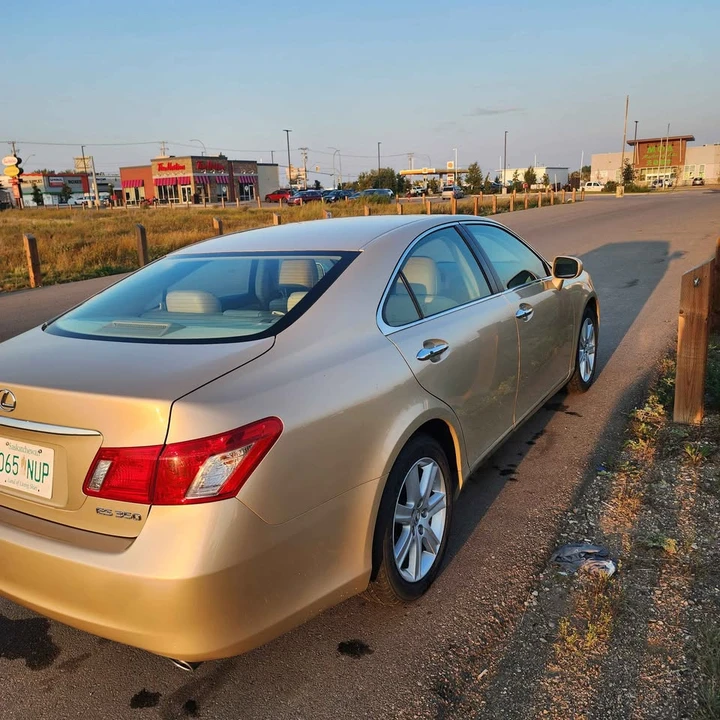 2008 Lexus ES 5th Gen - Image 5 of 6