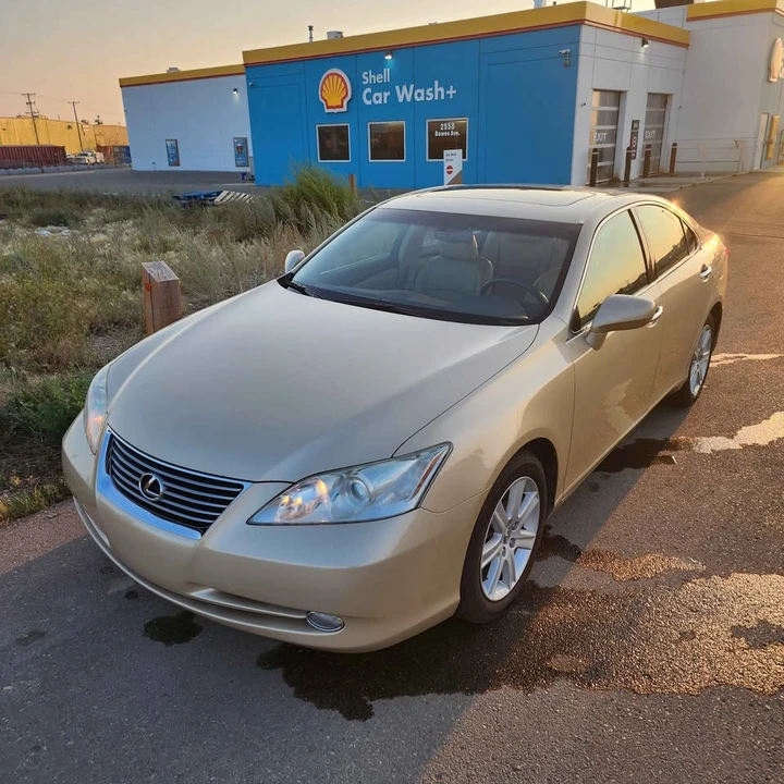 2008 Lexus ES 5th Gen - Image 2 of 6