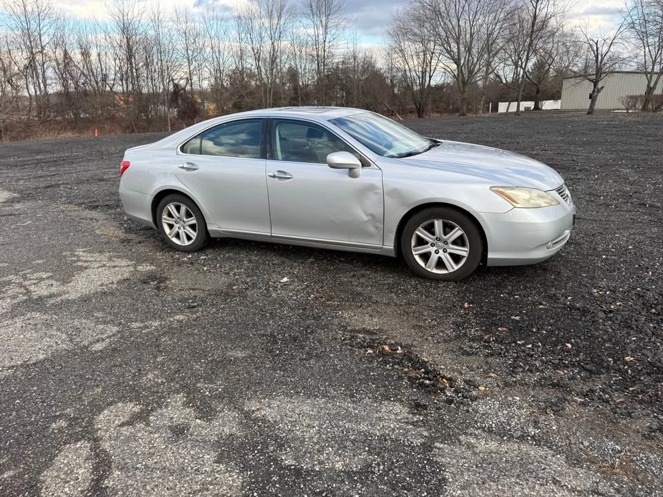 2008 Lexus ES 5th Gen - Image 3 of 7