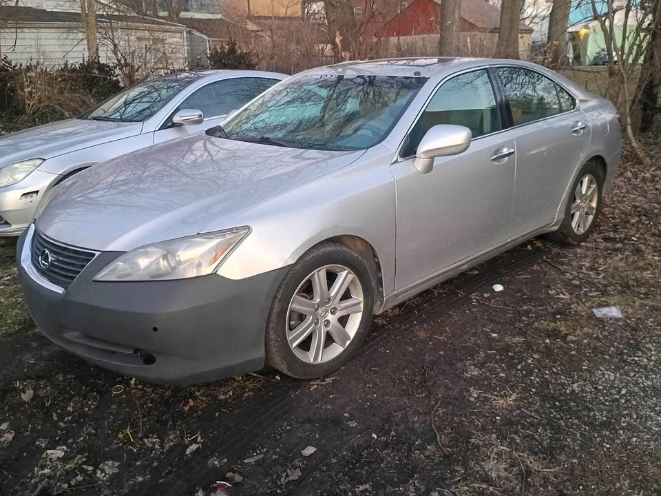 2008 Lexus ES 5th Gen - Image 3 of 4