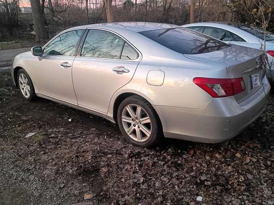 2008 Lexus ES 5th Gen - Image 4 of 4