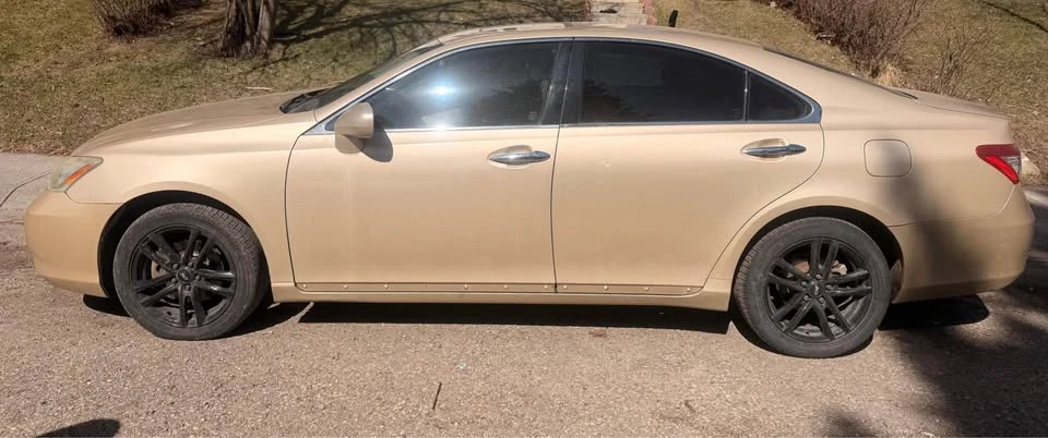 2008 Lexus ES 5th Gen - Image 2 of 7
