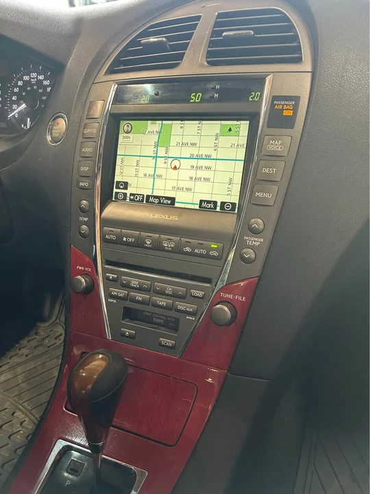 2008 Lexus ES 5th Gen - Image 10 of 17