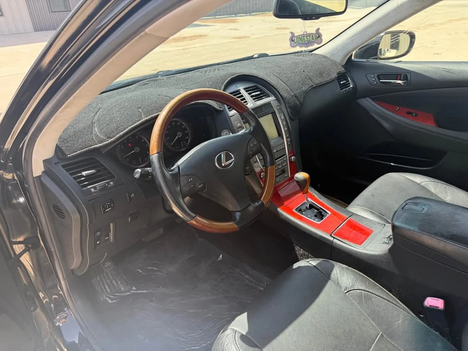 2008 Lexus ES 5th Gen - Image 10 of 17
