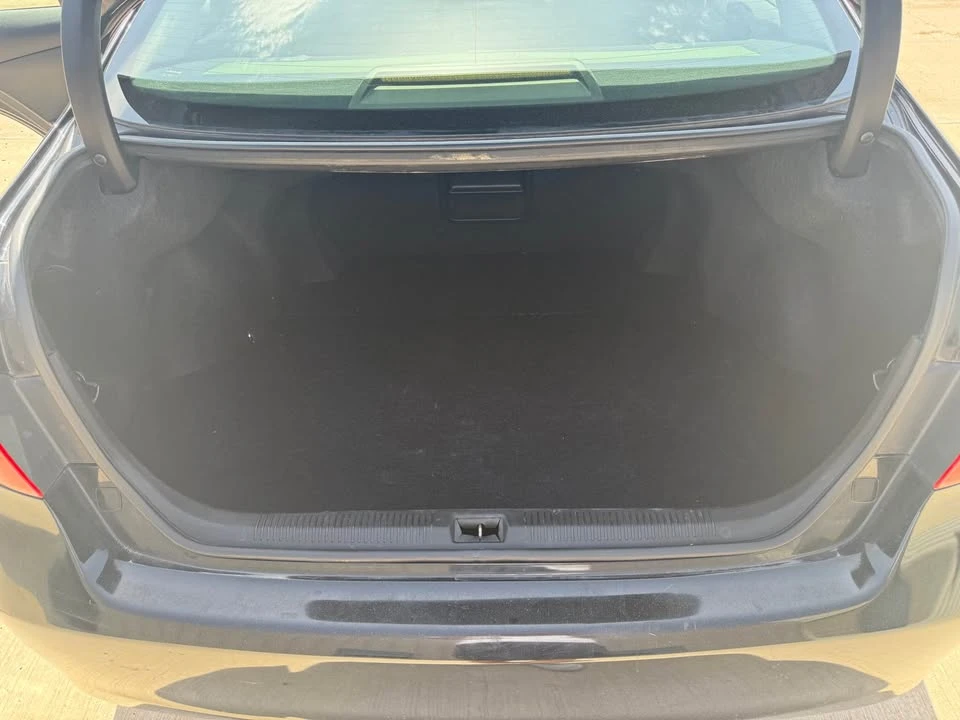2008 Lexus ES 5th Gen - Image 12 of 17