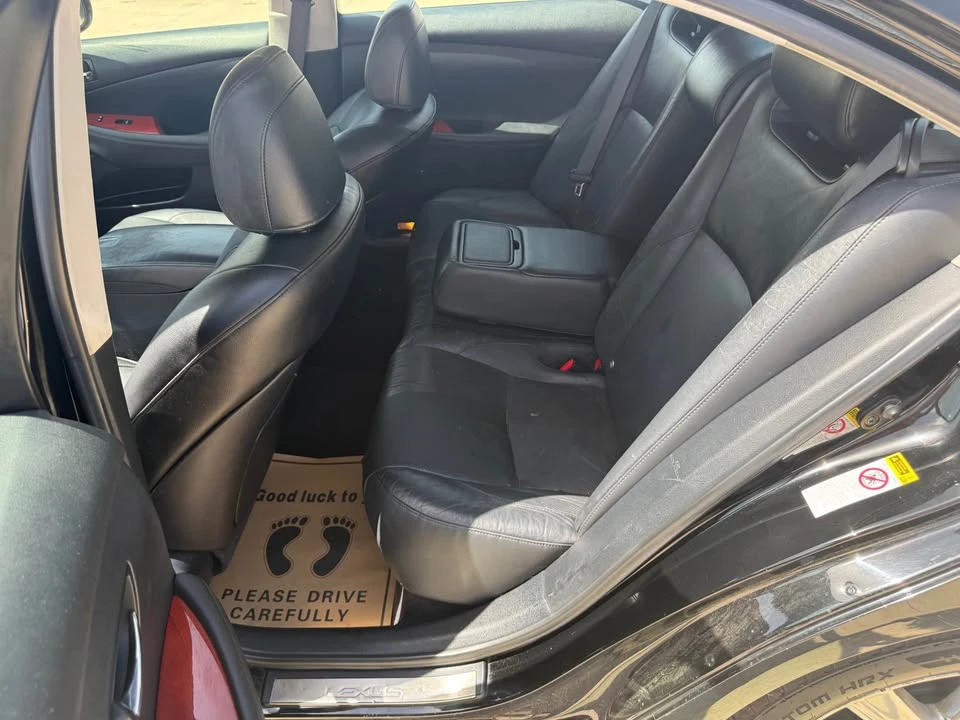 2008 Lexus ES 5th Gen - Image 11 of 17