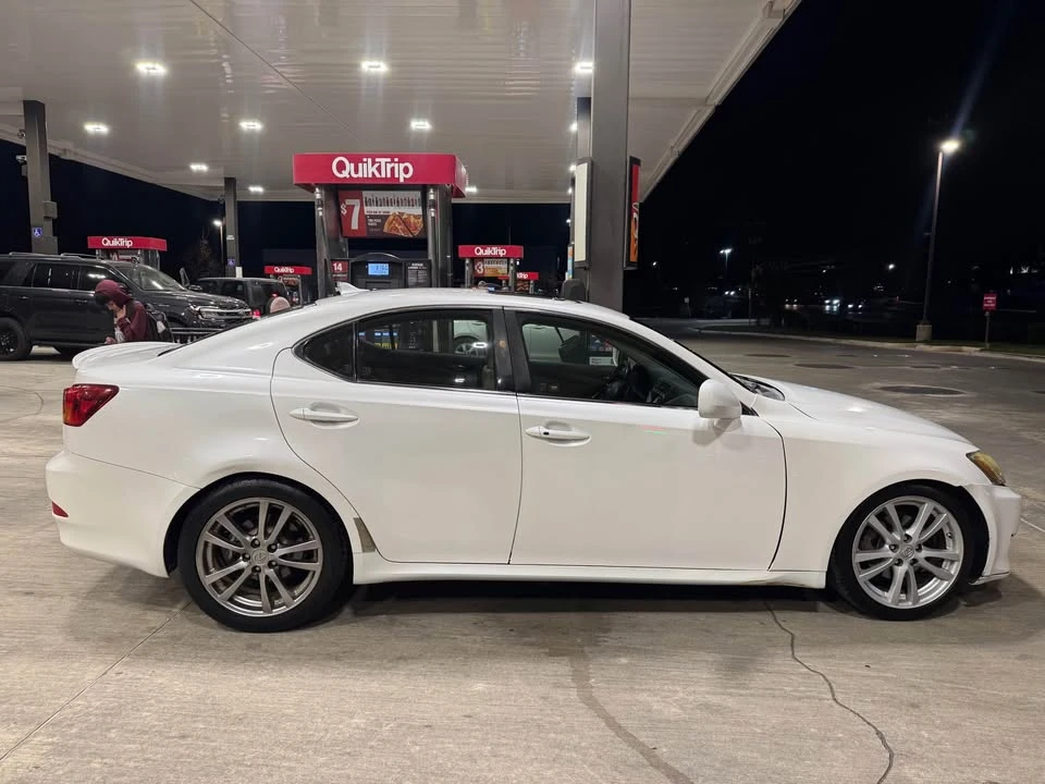 2008 Lexus ES 5th Gen - Image 3 of 9
