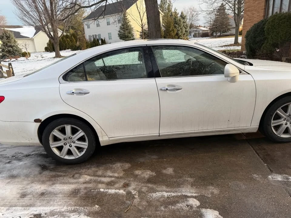 2008 Lexus ES 5th Gen - Image 3 of 14