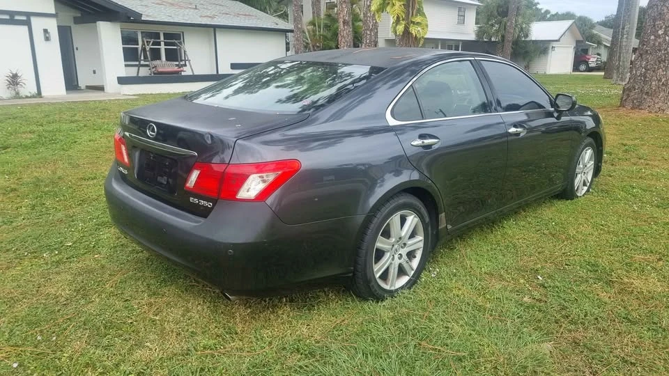 2008 Lexus ES 4th Gen - Image 3 of 8