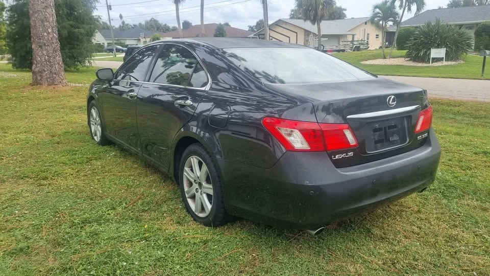 2008 Lexus ES 4th Gen - Image 5 of 8