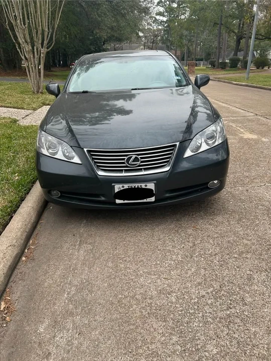 2008 Lexus ES 5th Gen - Image 2 of 5