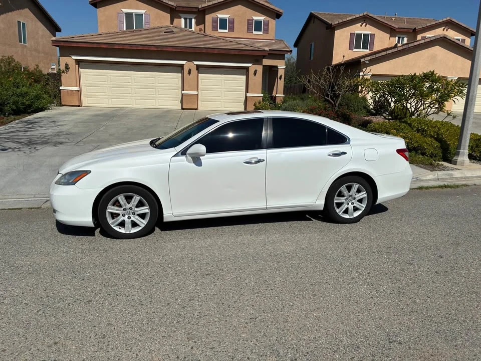 2008 Lexus ES 5th Gen - Image 3 of 13