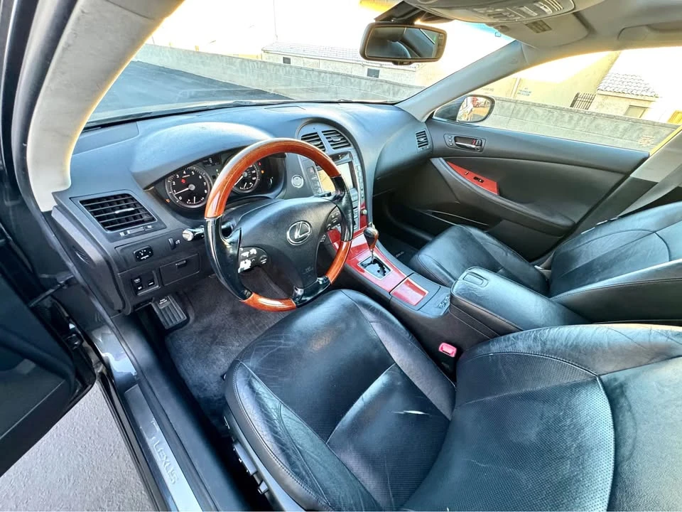 2008 Lexus ES 4th Gen - Image 13 of 20