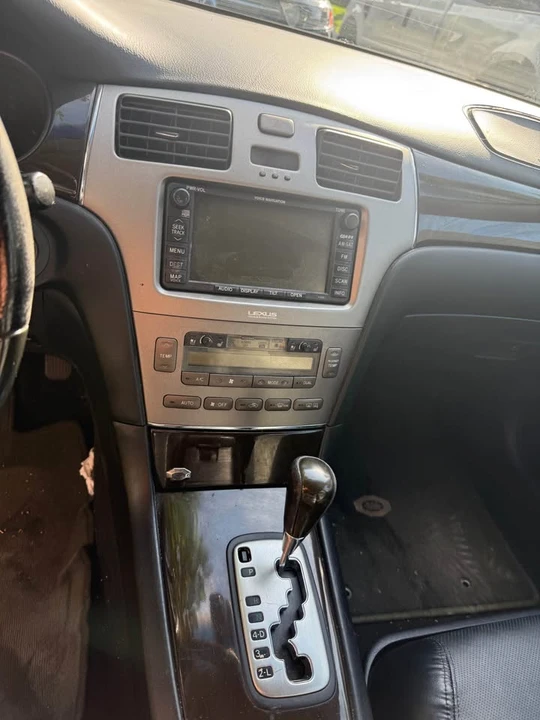 2008 Lexus ES 4th Gen - Image 6 of 9