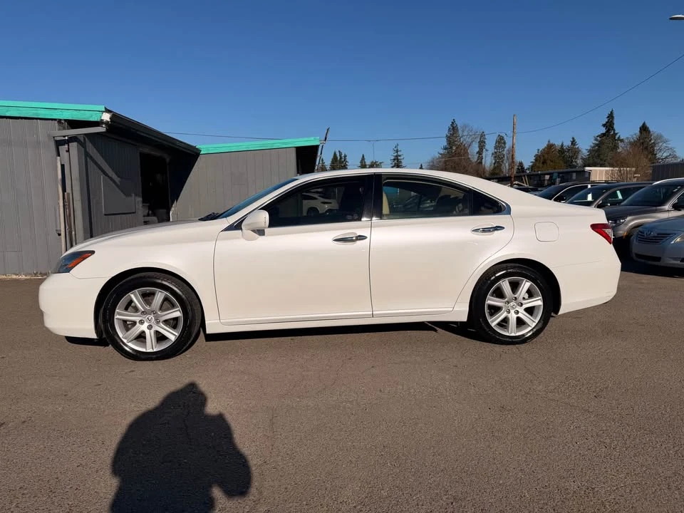 2008 Lexus ES 5th Gen - Image 4 of 16