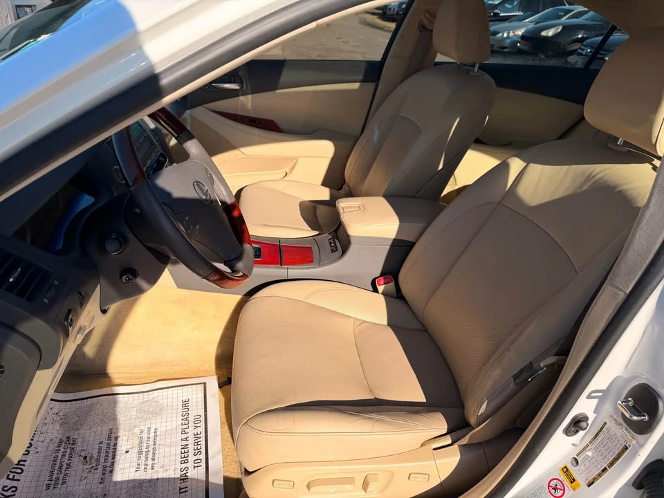 2008 Lexus ES 5th Gen - Image 11 of 16