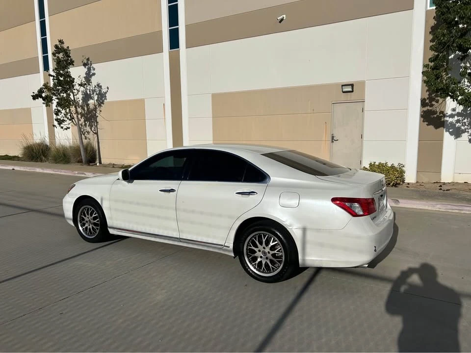 2008 Lexus ES 5th Gen - Image 4 of 6