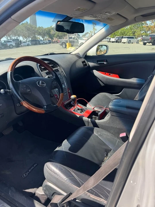 2008 Lexus ES 5th Gen - Image 11 of 12