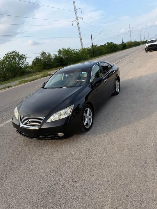 2008 Lexus ES 5th Gen - Image 13 of 16