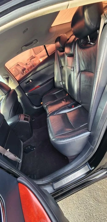 2008 Lexus ES 5th Gen - Image 9 of 17