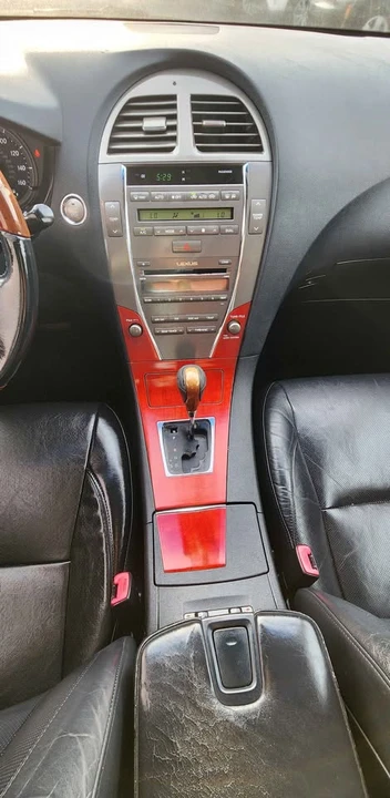 2008 Lexus ES 5th Gen - Image 13 of 17